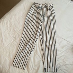 High waisted Balloon Pants